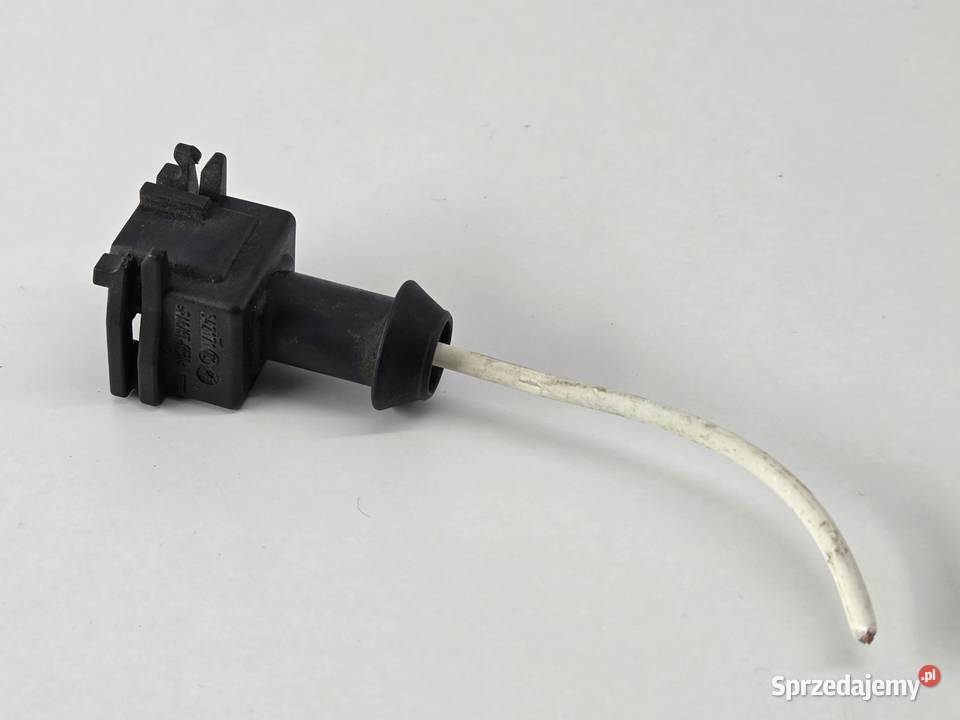 WTYCZKA KOSTKA BMW N43 E61 E90 E91 E93 E81 E82 Janowice