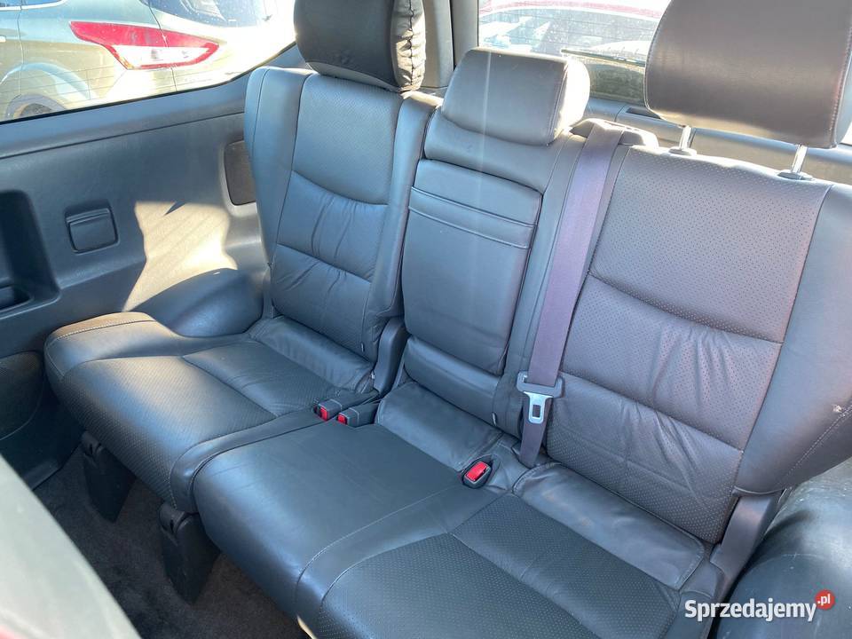 TOYOTA Land Cruiser 30T D4D 173 Eden Park DY134 Przemyśl