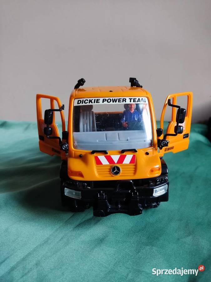 Model samochodu zabawka MercesesBenz Unimog U300 Modelarstwo Modelarstwo sprzedam