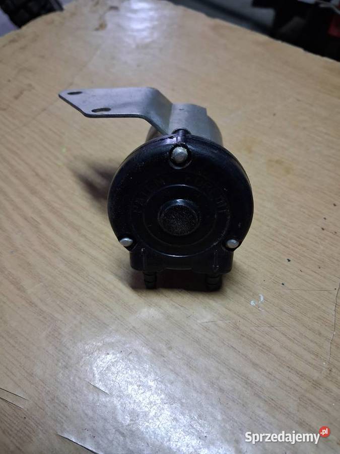 Pompka spryskiwaczy fiat 125p Puławy