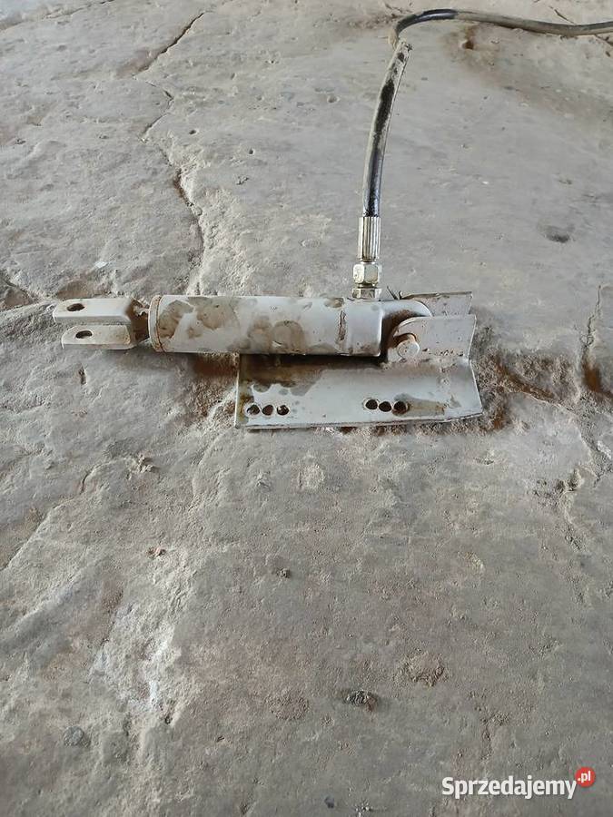 Hamulce hydrauliczne do przyczepy rolniczej Księżomierz-Kolonia