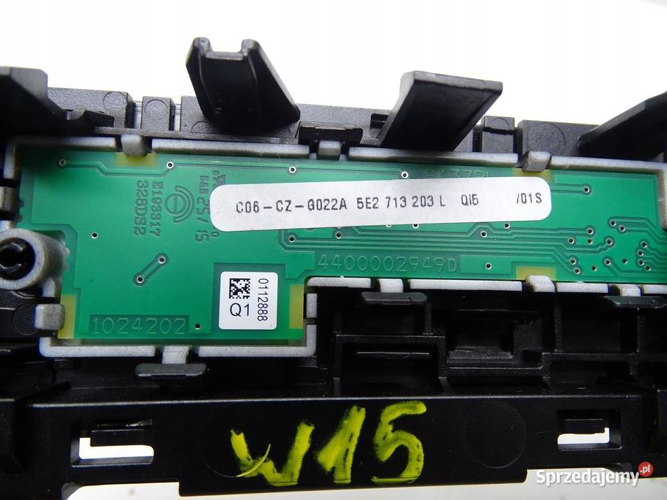 RAMKA ZMIANY BIEGÓW PANEL 5E2713203L SKODA