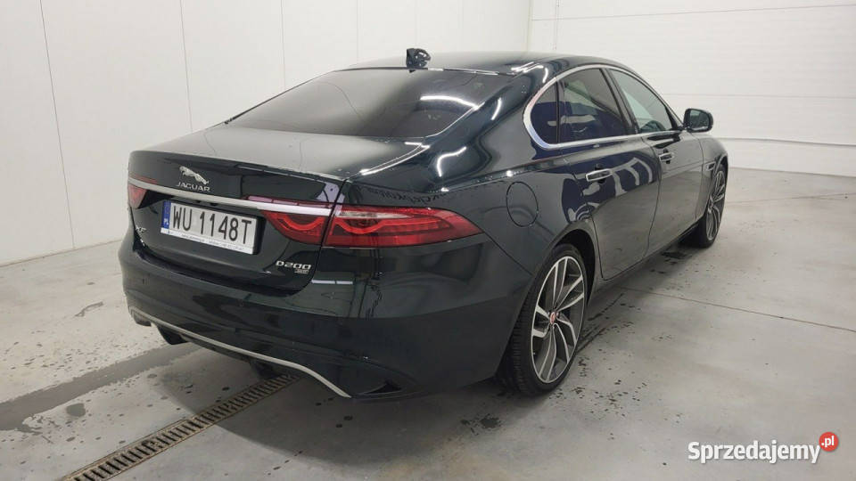 Jaguar XF 20 D200 mHEV AWD HSE X260 2015 Grójec