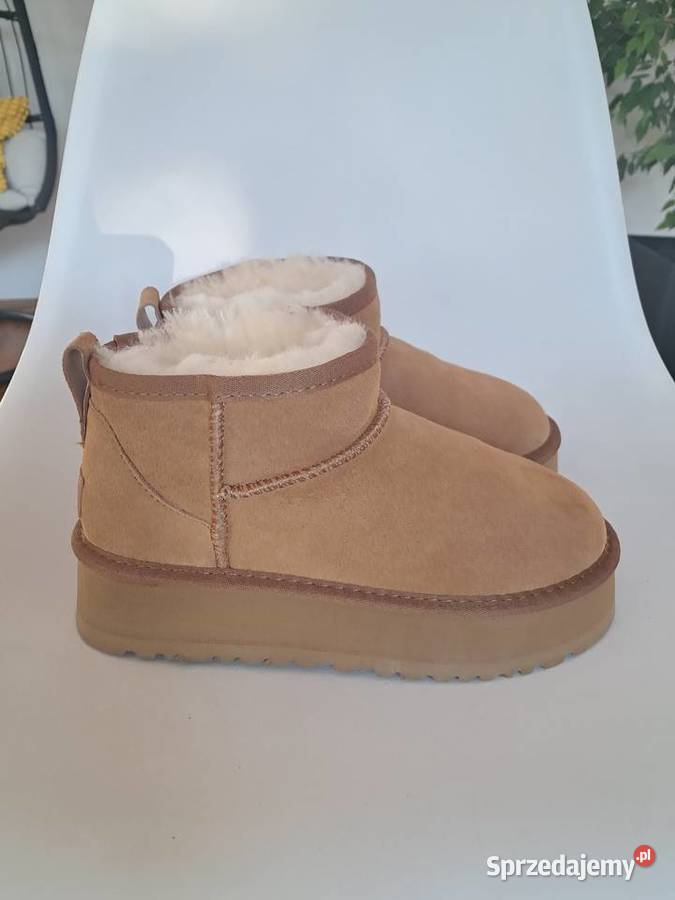nowe buty śniegowce rozmiar z metki 37 ale to Sandomierz