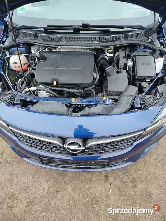 Opel Astra 2021 automat 105 przebiegu tablet 2