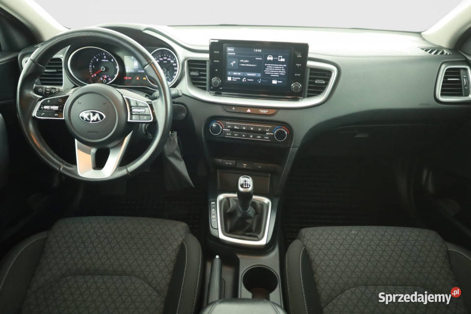 Kia Ceed 16 CRDi srebrny Katowice sprzedam