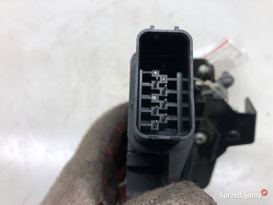 ZAMEK DRZWI PRAWY PRZÓD FORD FOCUS II Kombi