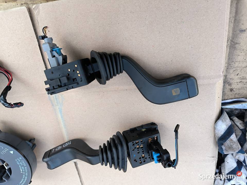 Opel Corsa C kostka zapłonowa poduszka