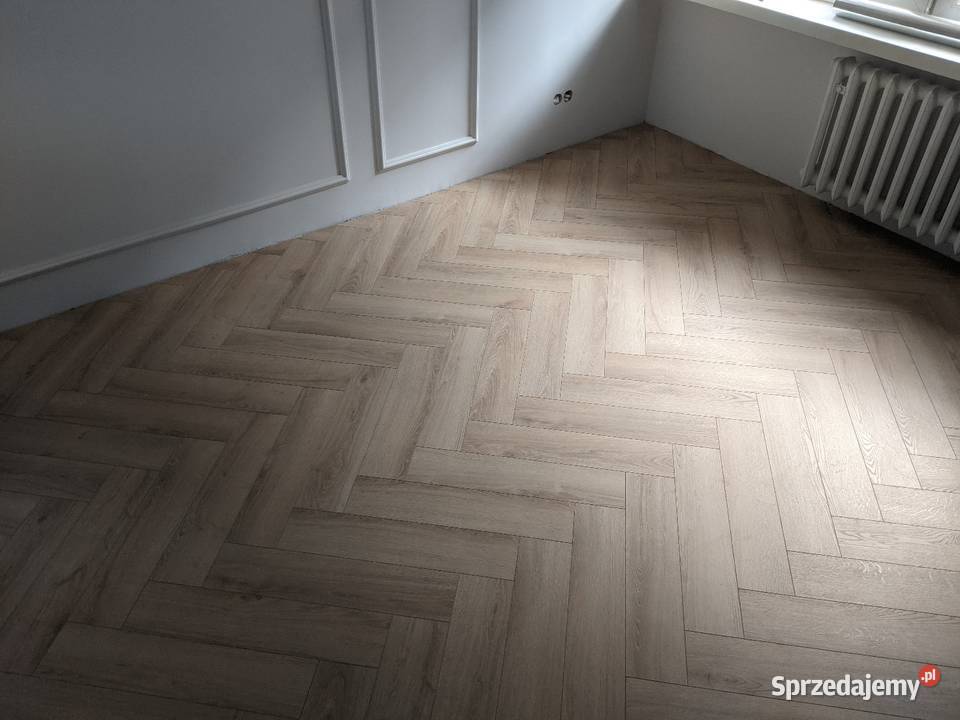 Układanie paneli podłogowych laminowanych Układanie paneli, parkietów i wykładzin małopolskie