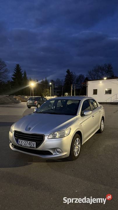 Peugeot 301 16 benzyna 115 2012r Wersja Allure małopolskie Kraków sprzedam