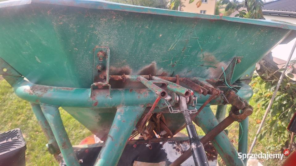 Rozsiewacz do nawozów Rzepiennik Suchy