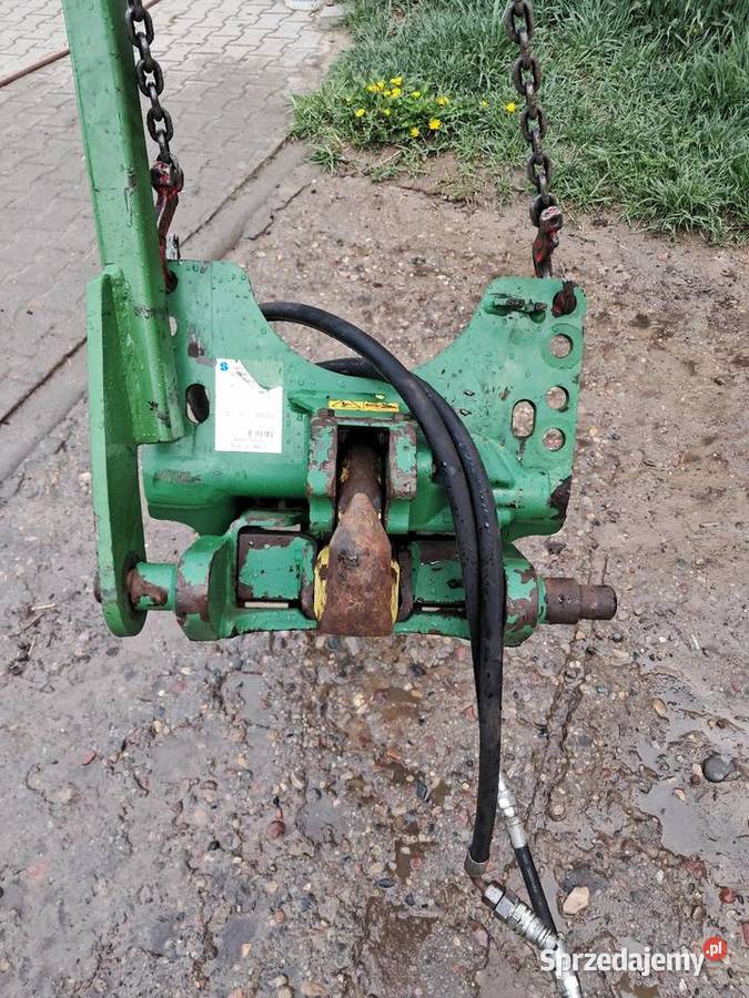 Zaczep dolny John Deere