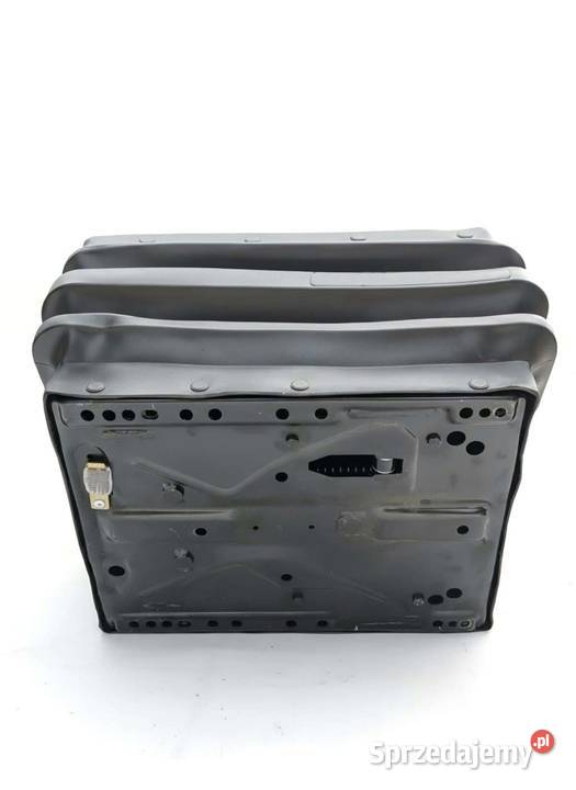Siedzenie uniwersalne Case Fendt PVC PREMIUM z Biały Kościół