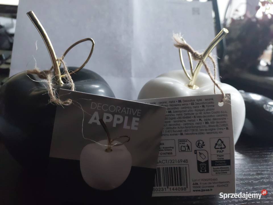 ceramiczne jabłko decorative JJA białe i czarne sprzedam