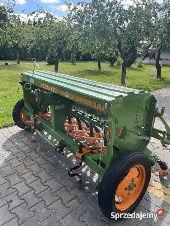 Siewnik Amazone D8 25m nieuszkodzony świętokrzyskie Ostrowiec Świętokrzyski