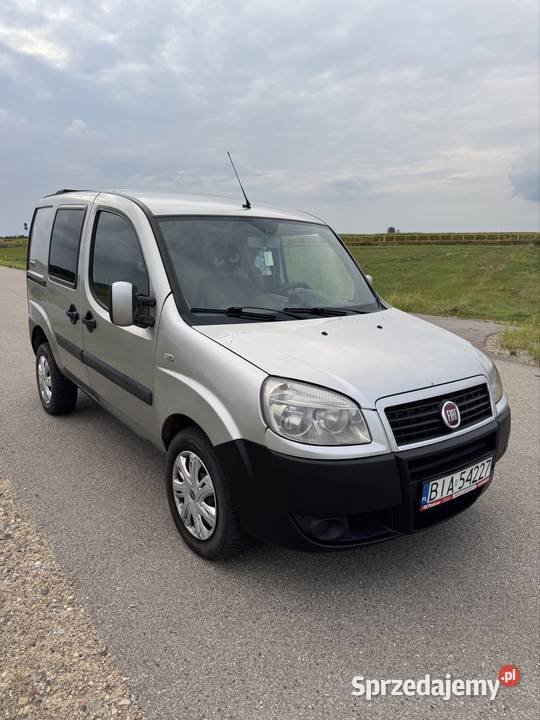 Fiat Doblo CARGO Lift 19 JTD 100 2006r 100KM Nowe Piekuty