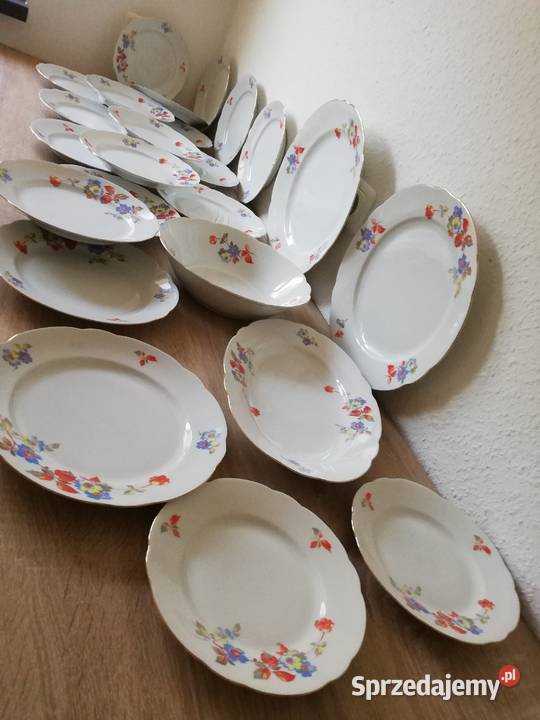 Talerze patery sygnowana stara porcelana Gorlice