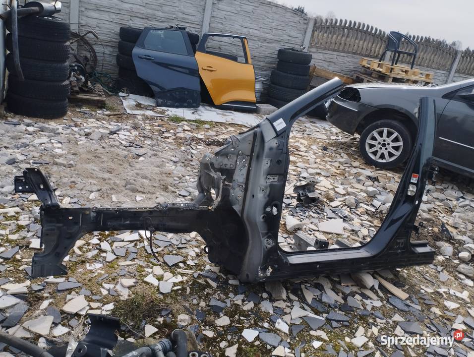 Próg lewy podłużnica słupek środkowy Suzuki sx4 Sieradz