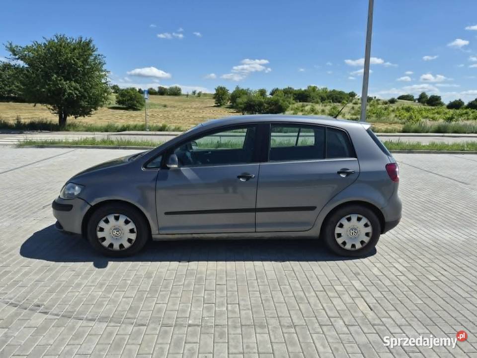 GOLF PLUS SPRAWNY Z HAKIEM Rok produkcji 2005 sprzedam
