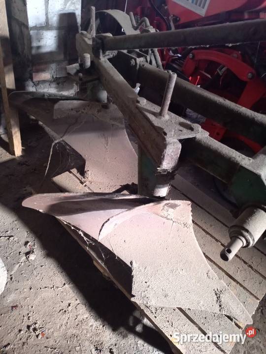 Pług dwu i trzy skibowy sprzedam Leźnica Wielka