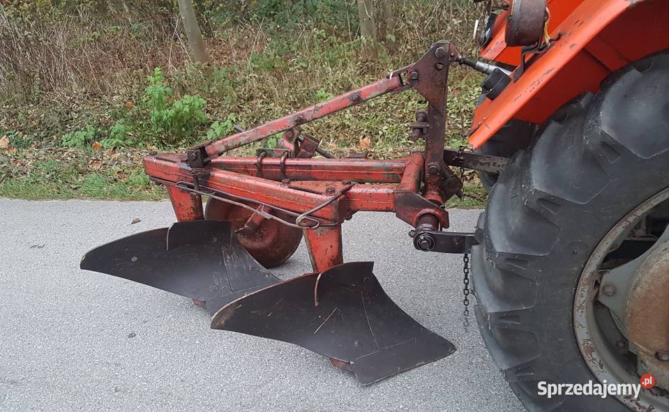 Pług 2skibowy Duży Grudziądz na wysokiej słupicy małopolskie Dąbrowa Tarnowska