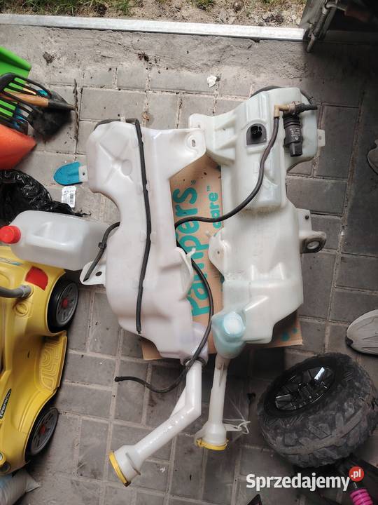 Zbiornik spryskiwaczy Chrysler Pacifica 2017 osobowe mazowieckie Książenice sprzedam