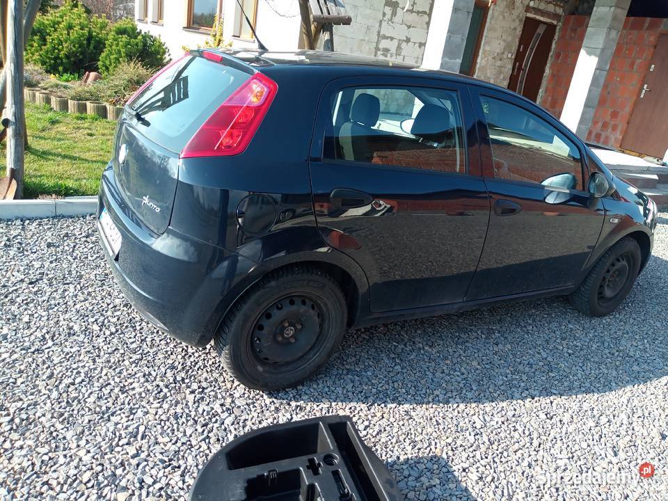 Wypełnienie koła zapasowego przybornik bagażnika Gorzyce