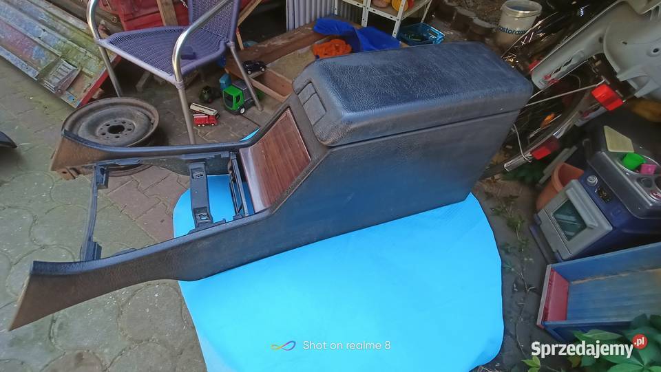 Mercedes W202 tunel środkowy ze schowkiem świętokrzyskie Skarżysko-Kamienna sprzedam