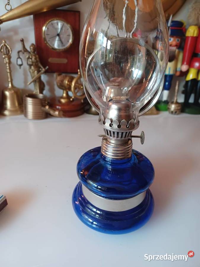 Piękna lampa naftowa PRL Kolekcja Poznań