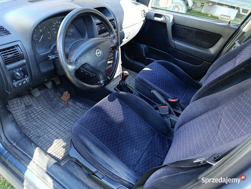 Opel Astra G całą na części uszkodzony świętokrzyskie