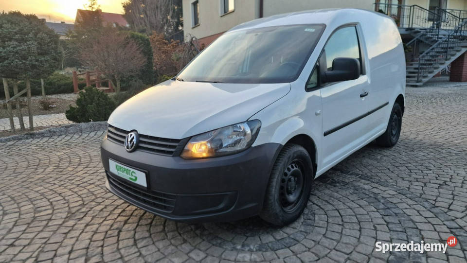 Volkswagen Caddy 127 CADDY 12 TSI Benzyna 86 furgon Głogówek