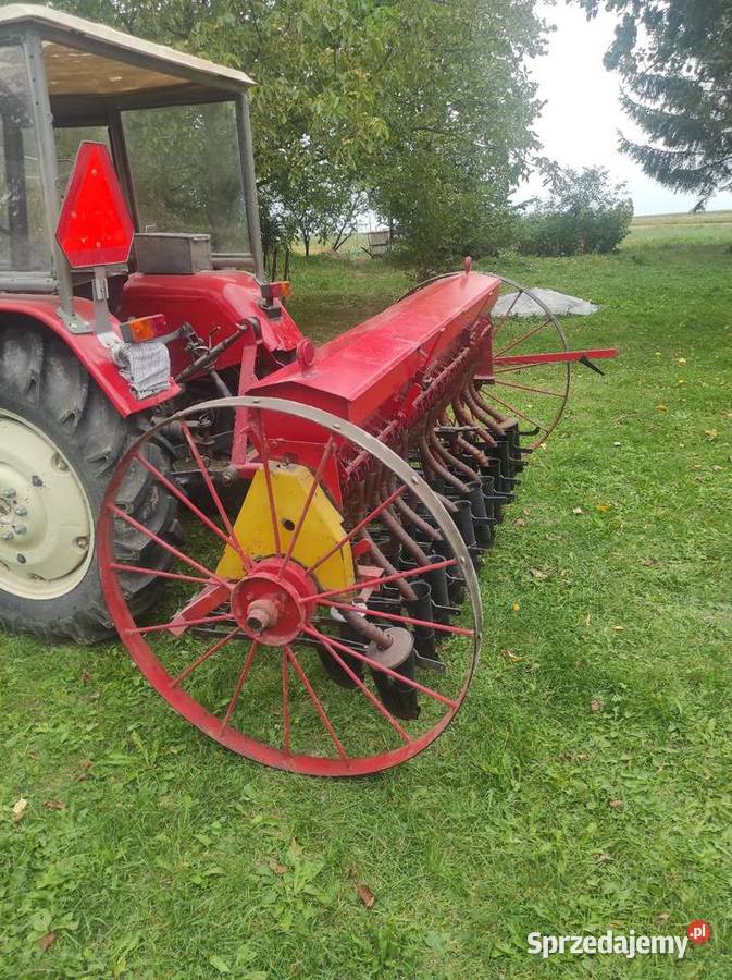 Siewnik zbożowy 21 lejkowy Jaźwiny