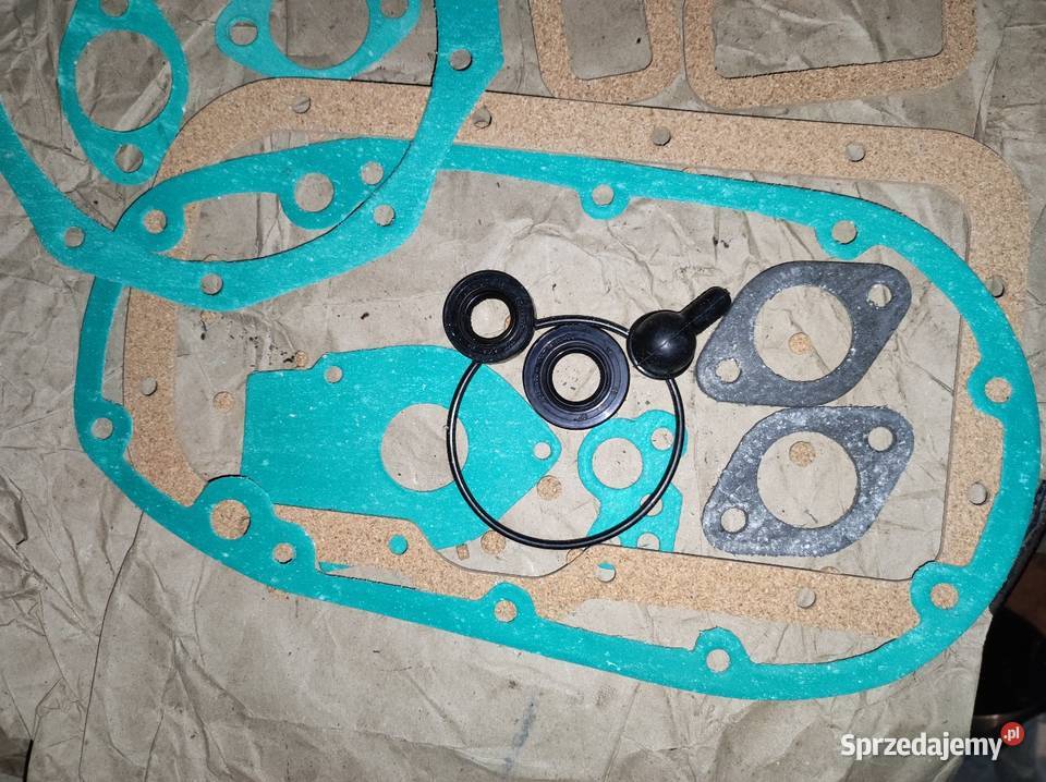 Zestaw uszczelek silnika K750 Uszczelki silnika i osprzętu Leszno sprzedam