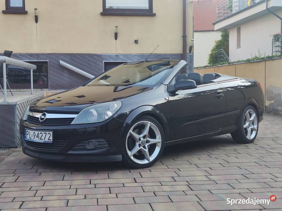 Opel Astra TwinTop 1.9 CDTI 150KM COSMO