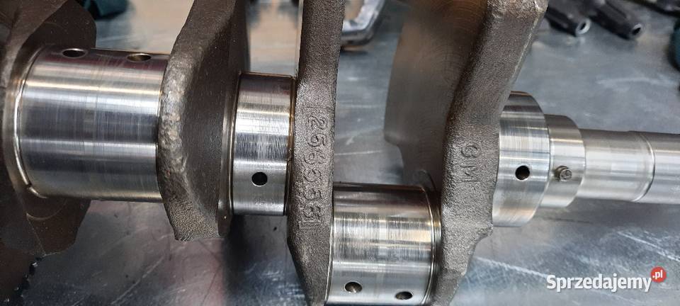 Wał korbowy nominał Cadillac 46 20042010 STS SRX Wrocław sprzedam