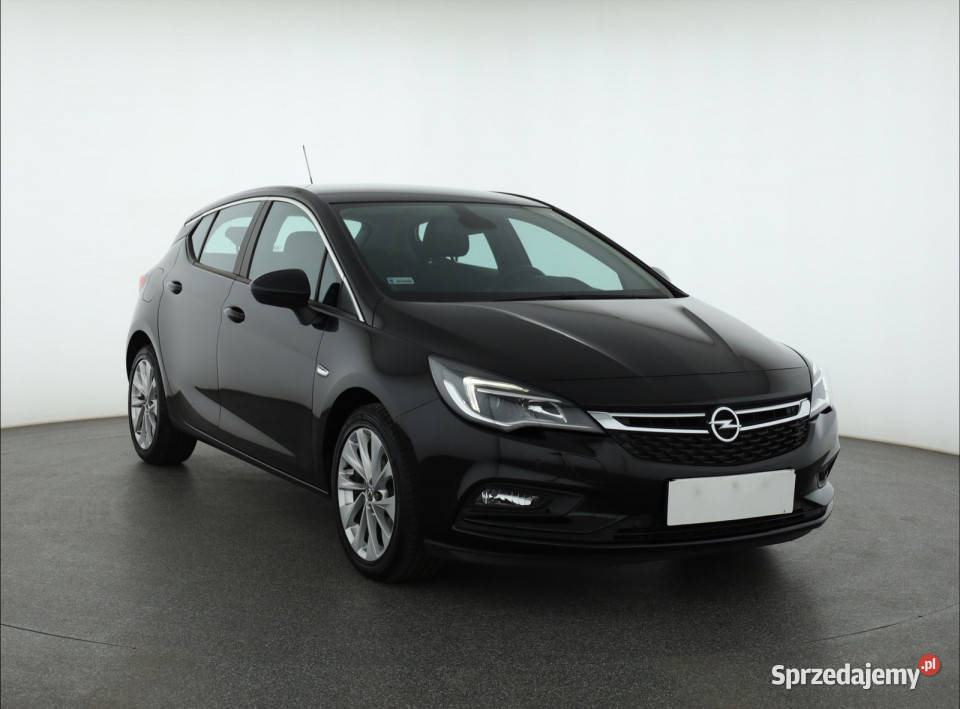 Opel Astra 14 T Rok produkcji 2016 Piaseczno