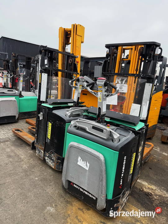 paleciak elektryczny z masztem MITSUBISHI 1600 Działoszyn