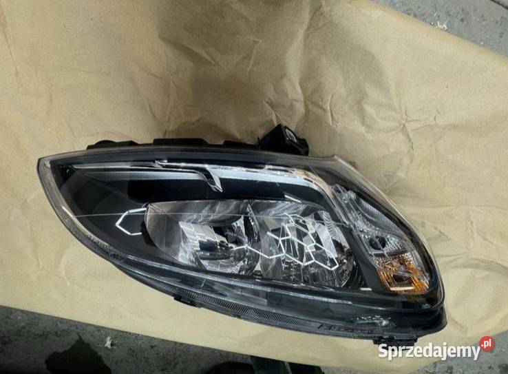 Lampa prawa fiat doblo II polift