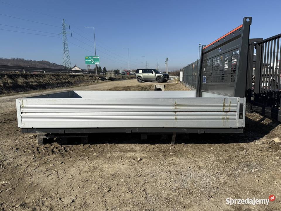 PakaZabudowa skrzyniowa Scattolini podkarpackie Strzyżów sprzedam