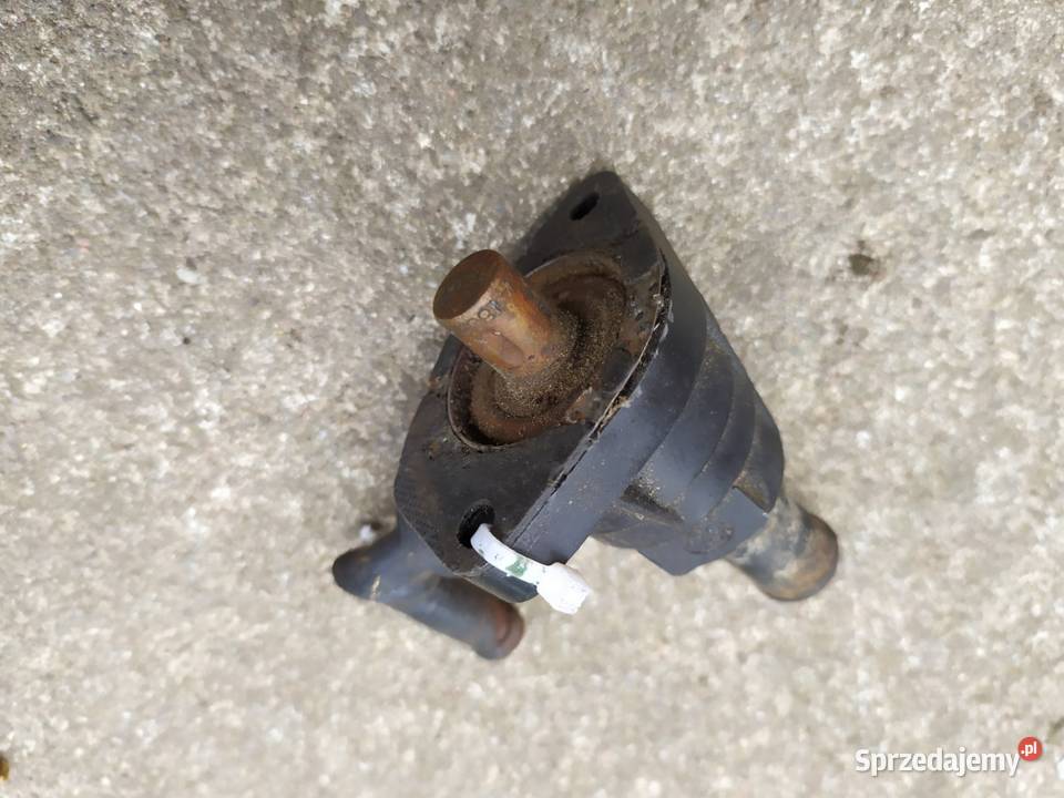 Termostat obudowa termostatu Citroen XM Peugeot Nowy Staw sprzedam