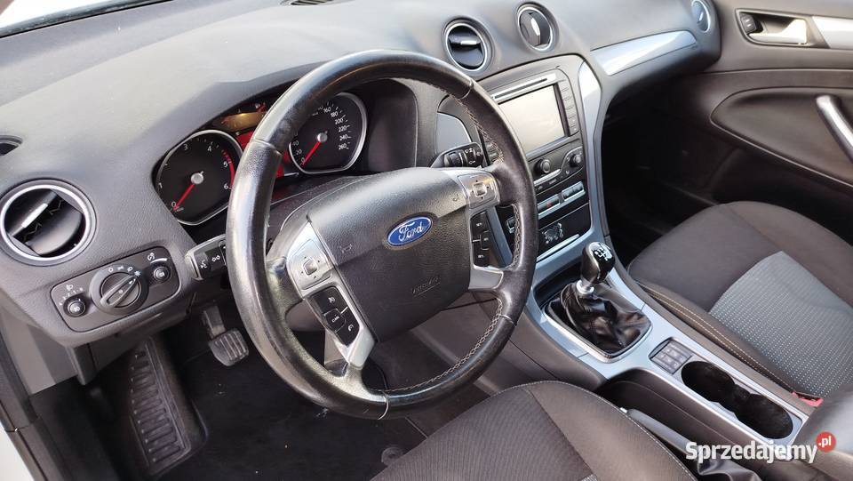 Ford Mondeo Bezwypadkowy Serwisowany Wyposażony
