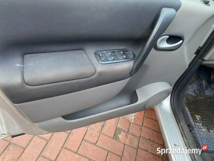 scenic 16 benzyna 2008 Poraj