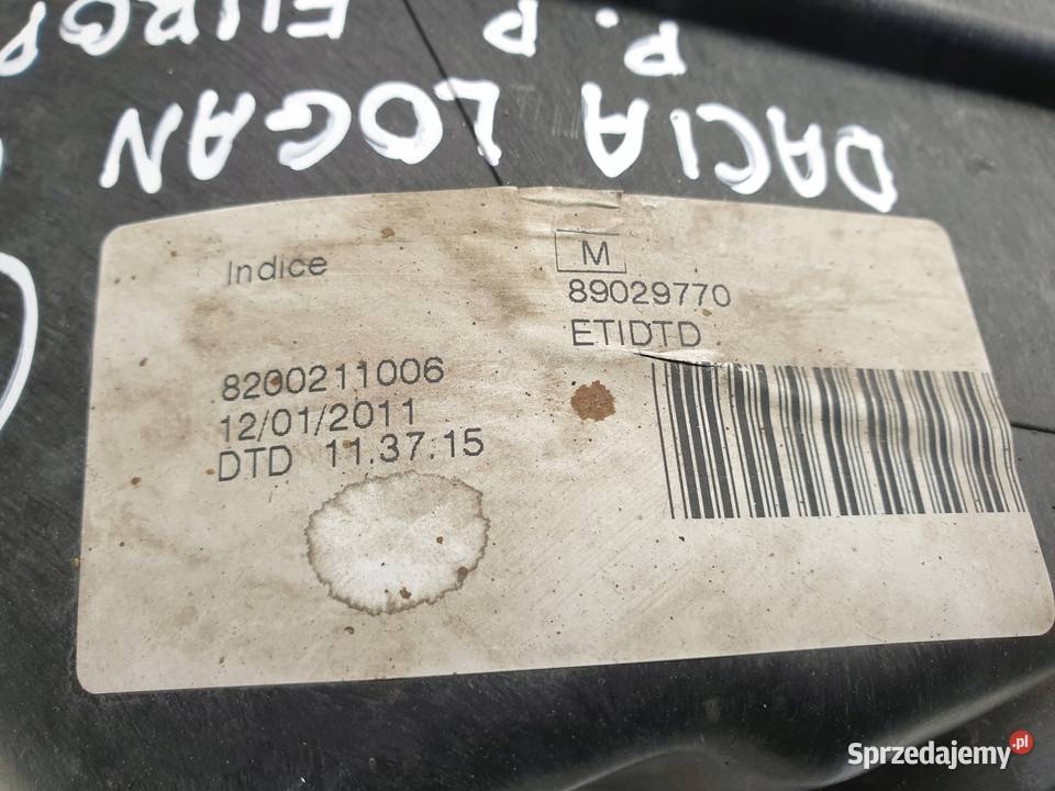 Dacia Logan 0408 PRZEDNIA LAMPA PRAWA prawy osobowe Janów sprzedam