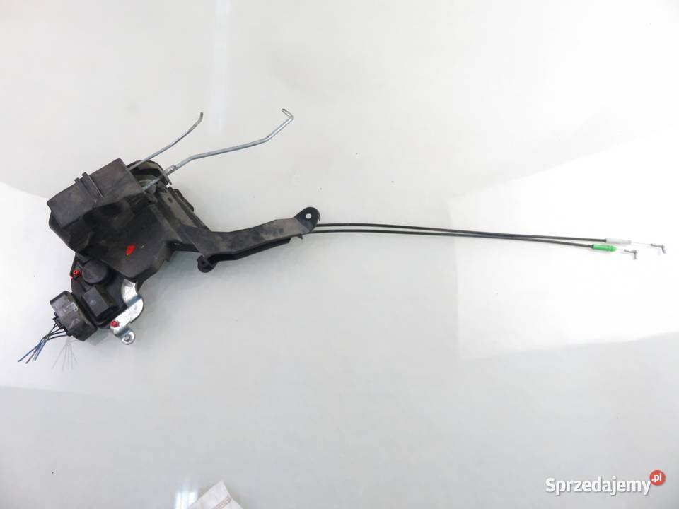 ZAMEK PRAWY PRZEDNI TOYOTA RAV 4 II 6 PIN