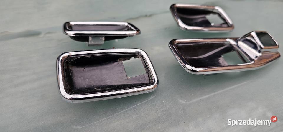 Osłona ramka klamki wewnetrznej mercedes w123 osobowe wielkopolskie Zbąszyń