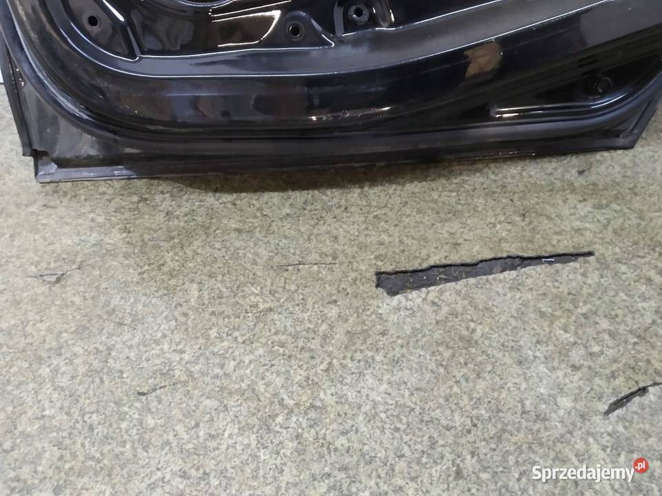 DRZWI PRAWE TYŁ KOMBI TOURING CZARNE Bmw Seria 3