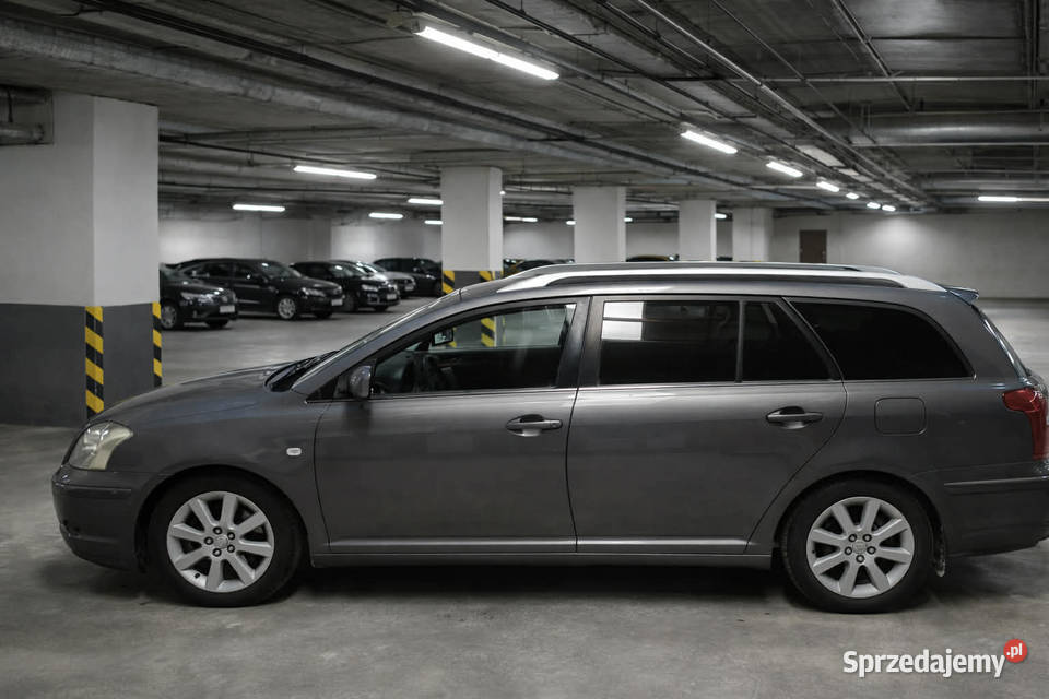 Sprzedam zadbaną toyotę avensis Łomża