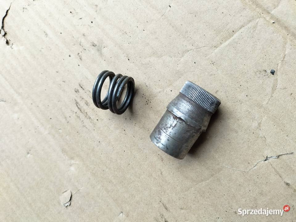 VW PASSAT B4 GOLF 3 TULEJKA REDUKCJA SPRĘŻYNA Kamień-Kolonia