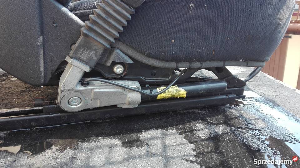 Opel vectra b 98r Napinacz pasow bezpieczenstwa Układ elektryczny Zbiersk sprzedam