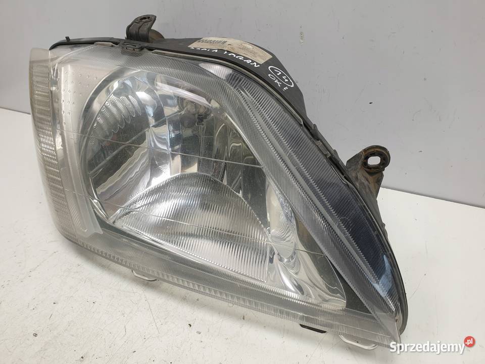 Dacia Logan 0408 PRZEDNIA LAMPA PRAWA prawy Janów